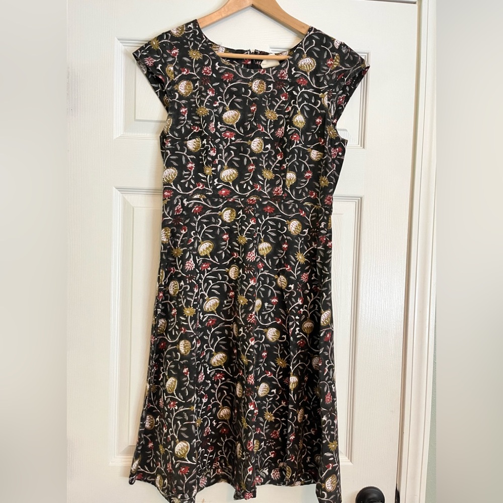 Mata Traders Marseille dress